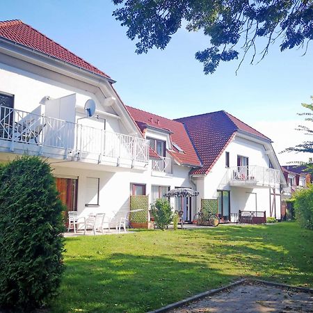 Ferienwohnung Mit Terrasse Gustow  ภายนอก รูปภาพ