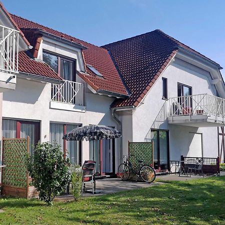 Ferienwohnung Mit Terrasse Gustow  ภายนอก รูปภาพ