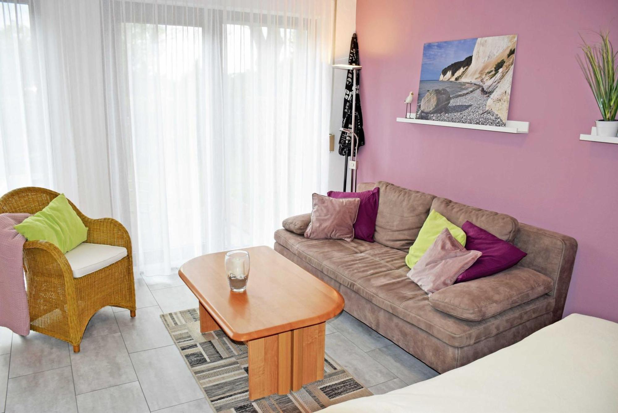 Ferienwohnung Mit Terrasse Gustow  ภายนอก รูปภาพ